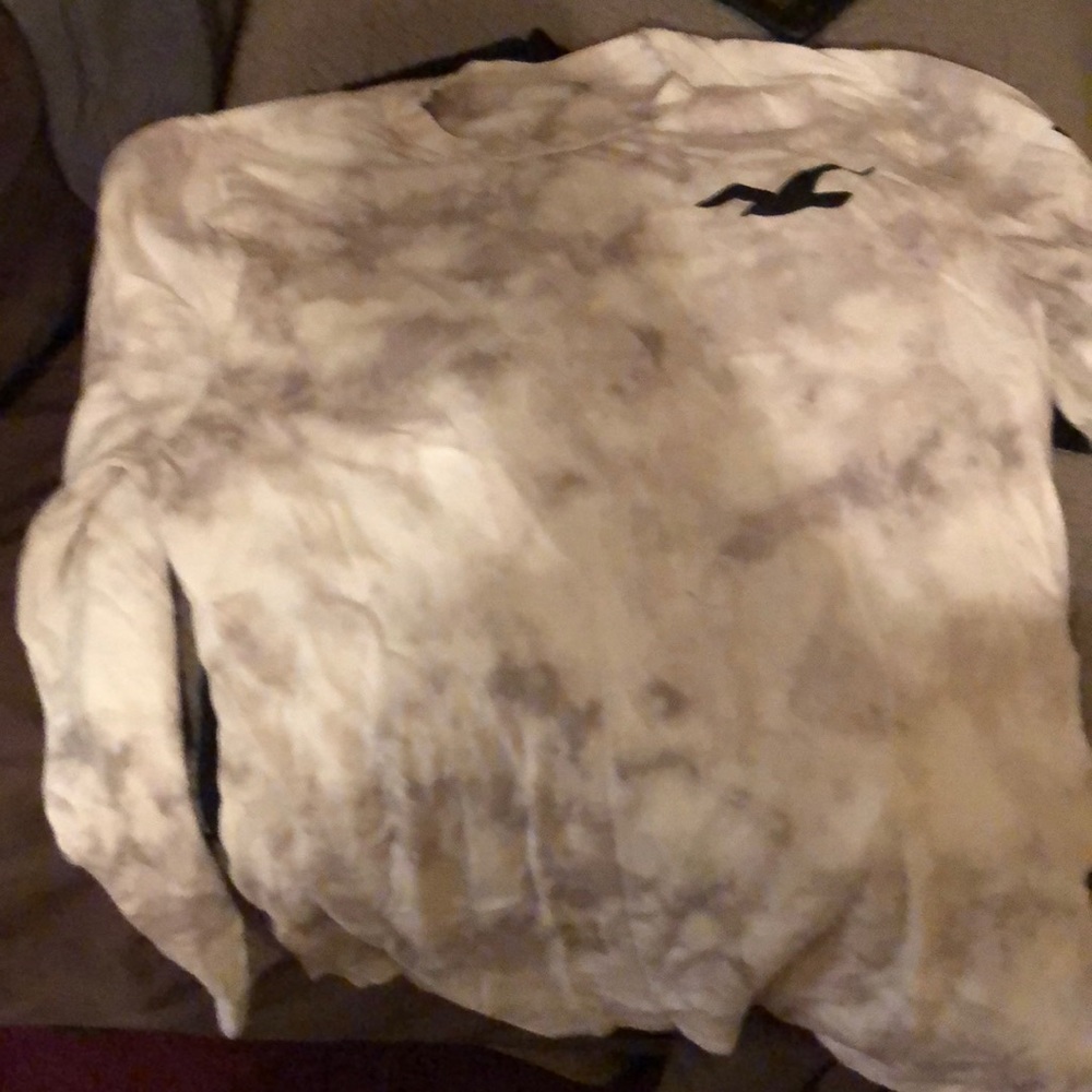 Holister T shirt